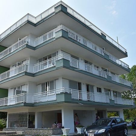 Prado Apartments リトコロン エクステリア 写真